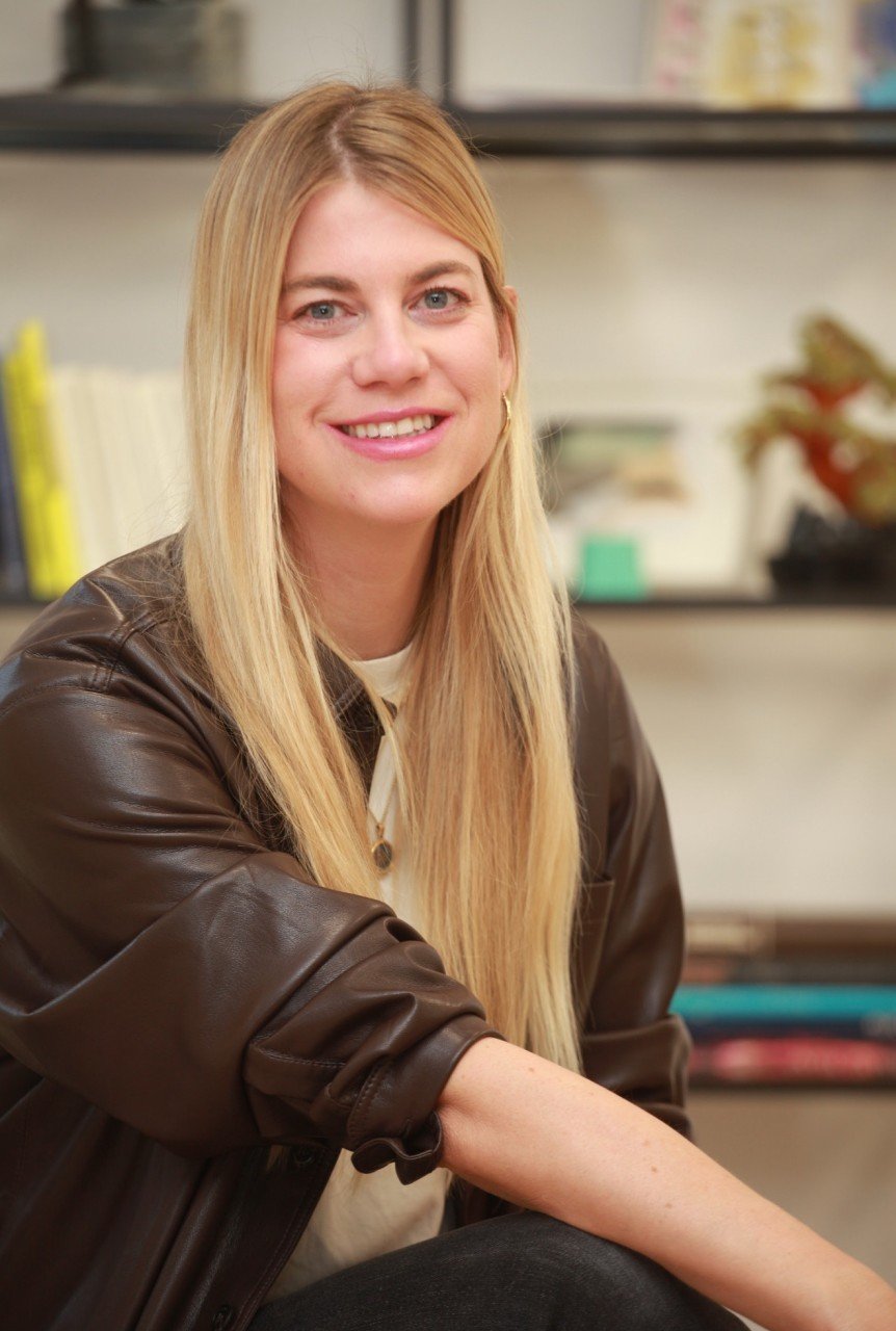 Dr Dorka Horvath